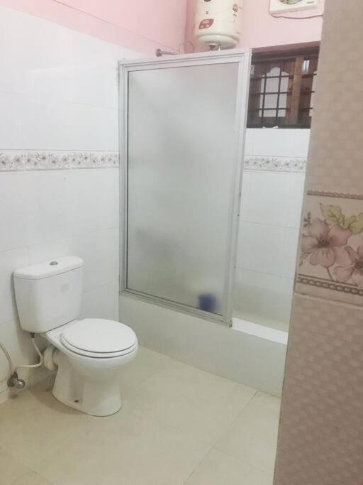 La Casa Trivandrum 4 Bhk Ac Luxury Villa At City Centre, Just 6 Kms To Airport Thiruvananthapuram Екстериор снимка
