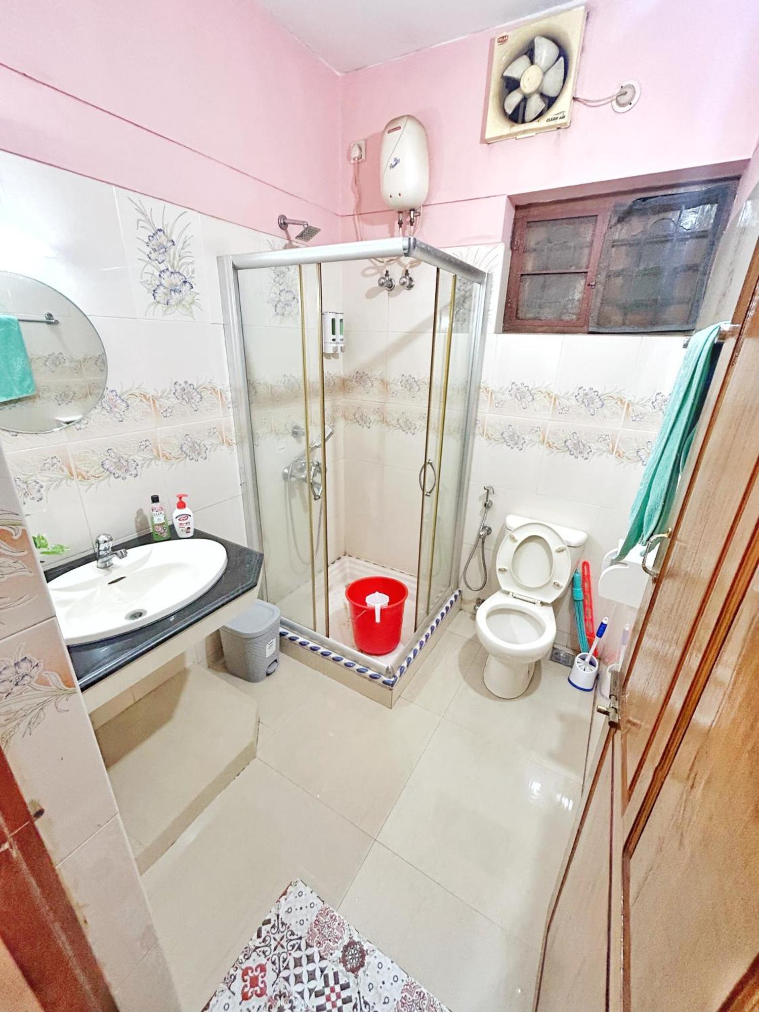 La Casa Trivandrum 4 Bhk Ac Luxury Villa At City Centre, Just 6 Kms To Airport Thiruvananthapuram Екстериор снимка